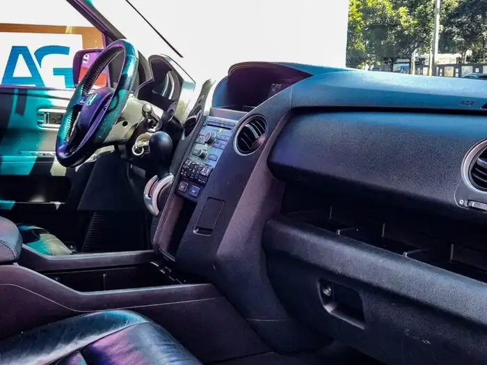 2011 Honda PILOT EX-L 4X2 — 9