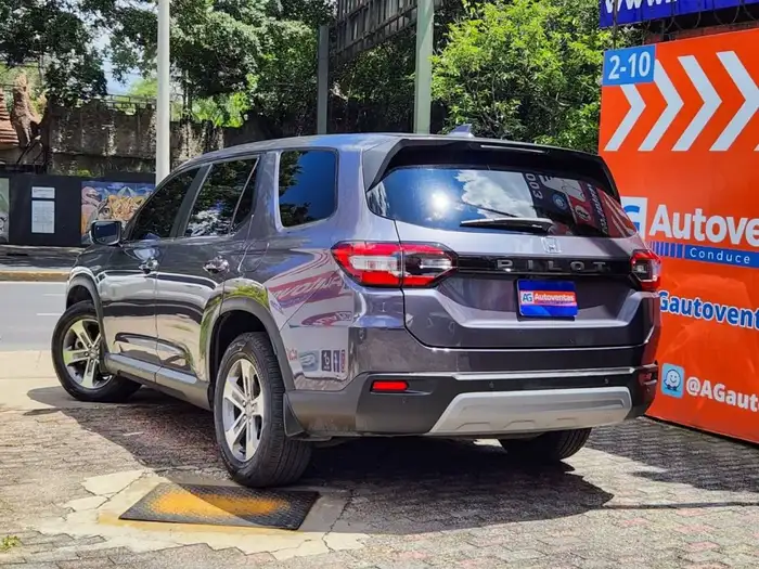 2023 Honda PILOT EXL 2WD — 6