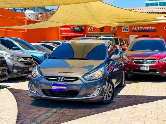 2016 Hyundai ACCENT SE — 2