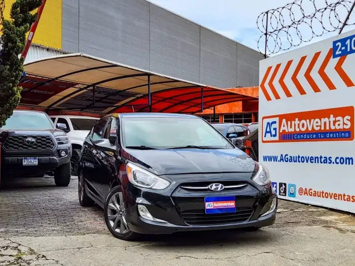 2017 Hyundai ACCENT SE — 3