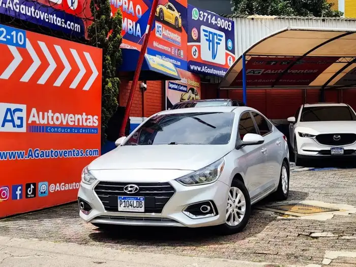2020 Hyundai ACCENT SE — 1