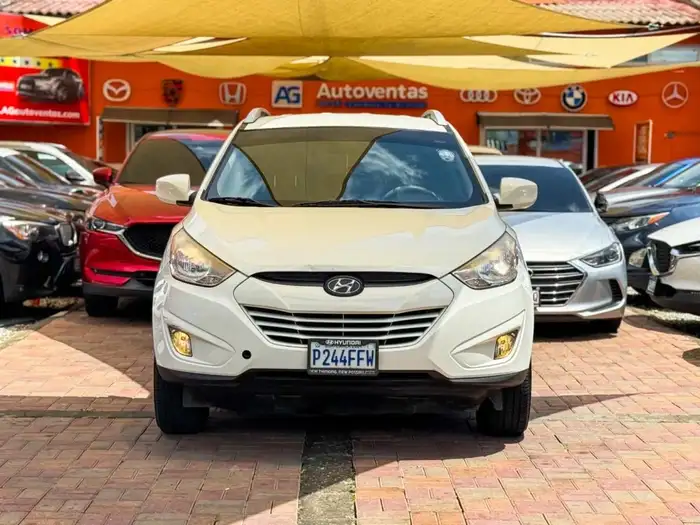 2012 Hyundai TUCSON DE AGENCIA — 1