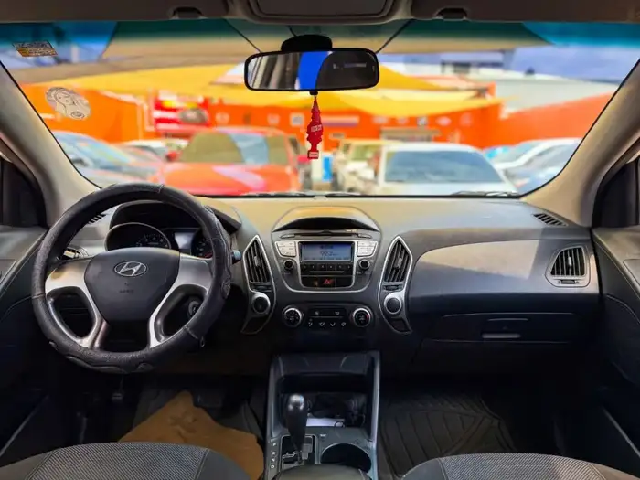 2012 Hyundai TUCSON DE AGENCIA — 8