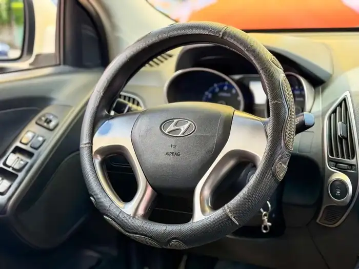 2012 Hyundai TUCSON DE AGENCIA — 10