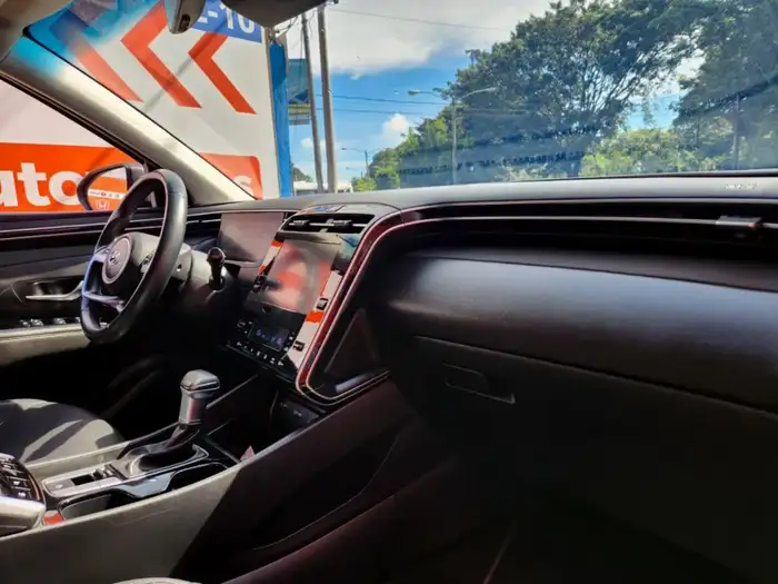 2022 Hyundai TUCSON SEL — 9