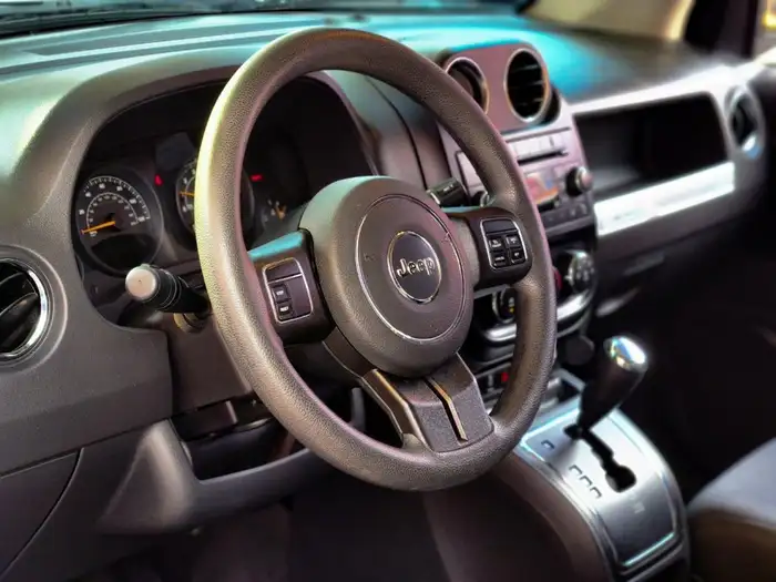 2016 Jeep COMPASS SPORT 4X2 — 7