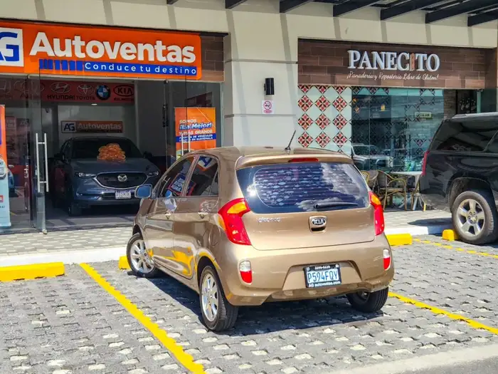 2015 Kia PICANTO DE AGENCIA — 4