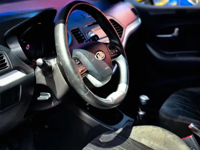 2012 Kia PICANTO LX MECÁNICO DE AGENCIA — 7