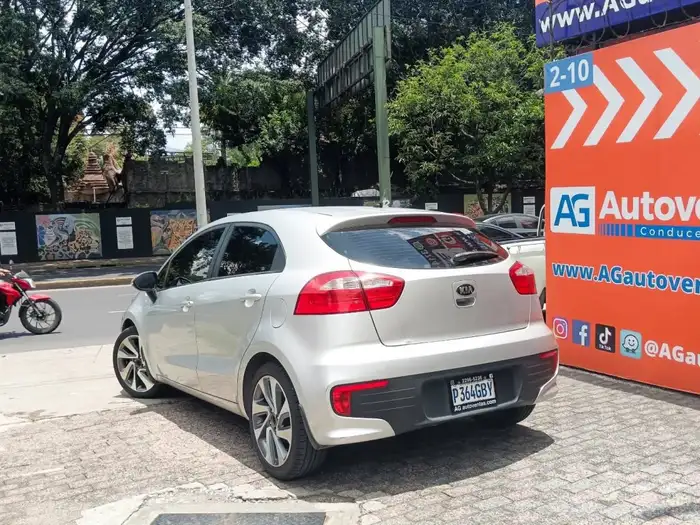 2016 Kia RIO EX MECÁNICO DE AGENCIA — 6