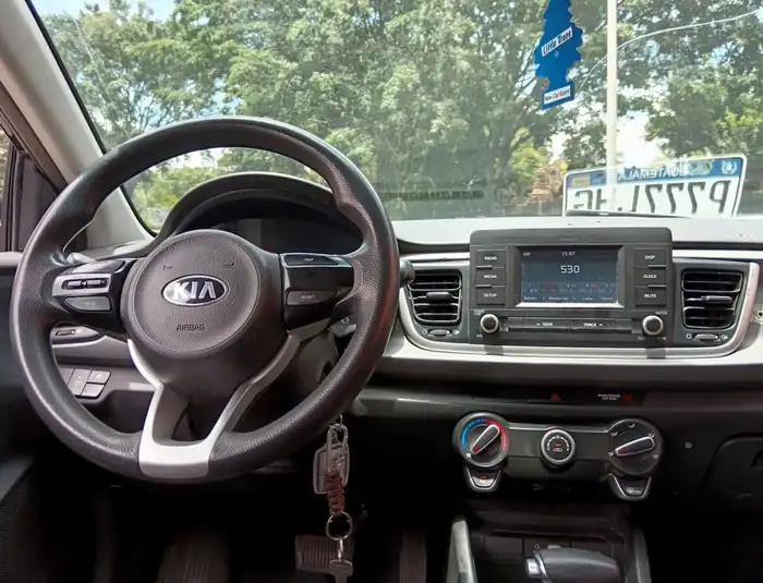 2018 Kia RIO LX — 9