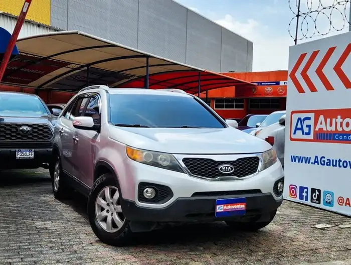 2012 Kia SORENTO LX 4X2 — 3