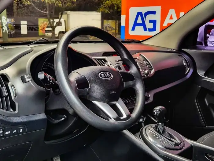 2011 Kia SPORTAGE LX 2WD — 7