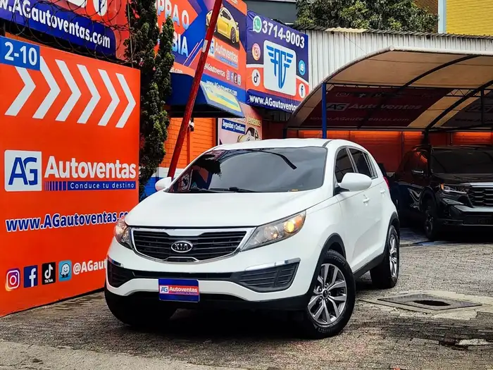 2015 Kia SPORTAGE LX 2WD — 11