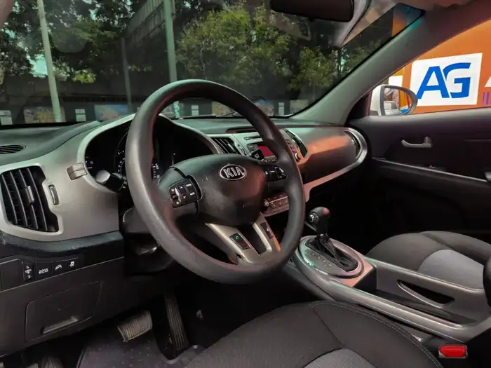 2015 Kia SPORTAGE LX 2WD — 7