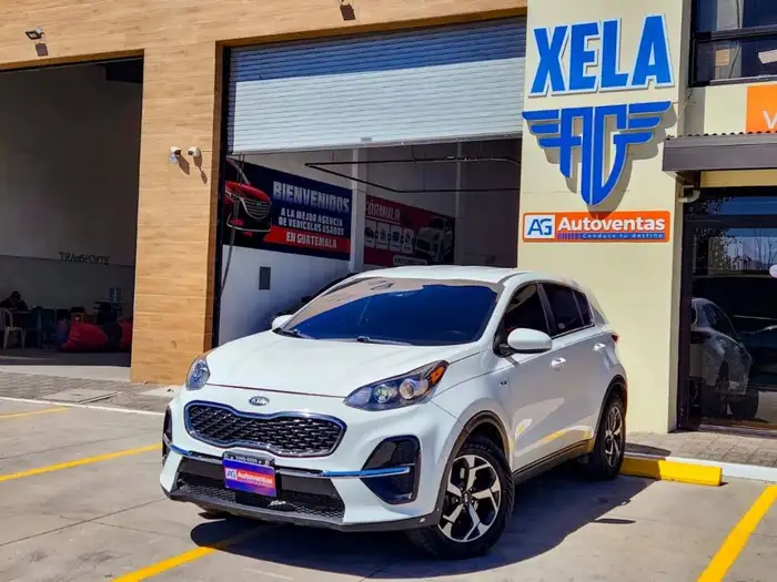 2020 Kia SPORTAGE LX AWD — 2