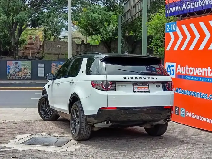 2016 Land Rover ROVER DISCOVERY SPORT HSE AWD — 6
