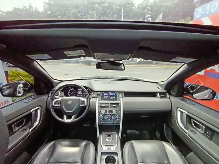 2016 Land Rover ROVER DISCOVERY SPORT HSE AWD — 8