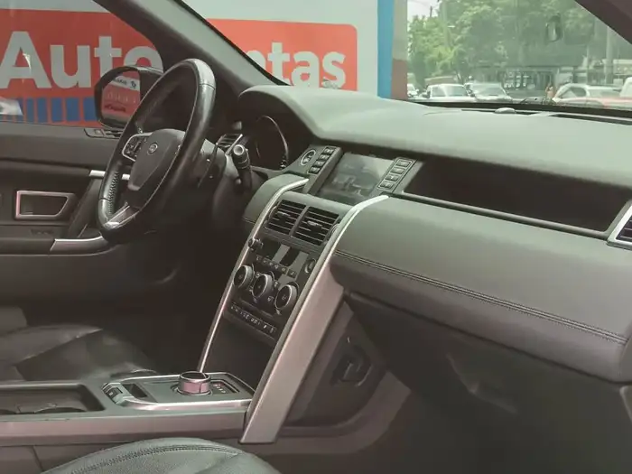 2016 Land Rover ROVER DISCOVERY SPORT HSE AWD — 9