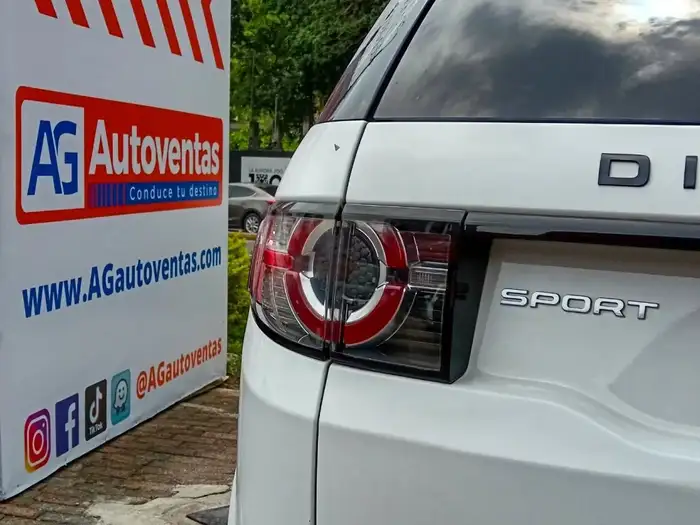 2016 Land Rover ROVER DISCOVERY SPORT HSE AWD — 10