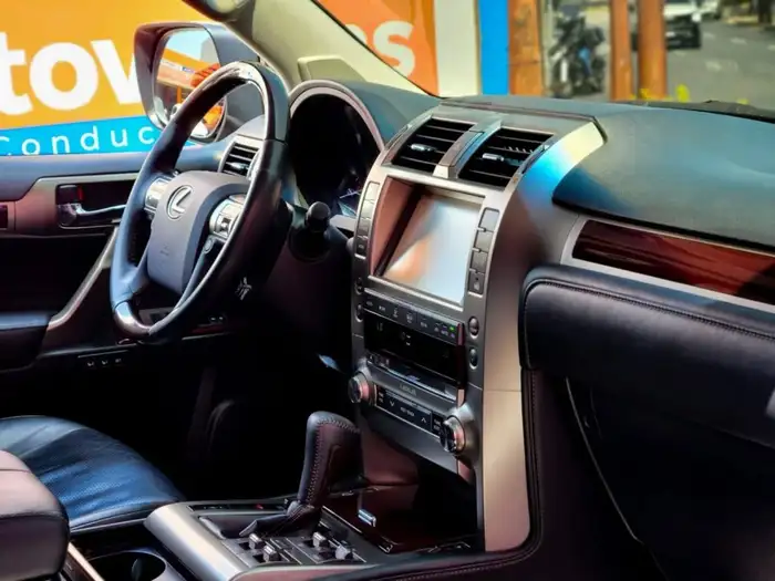 2020 Lexus GX460 DE AGENCIA — 9