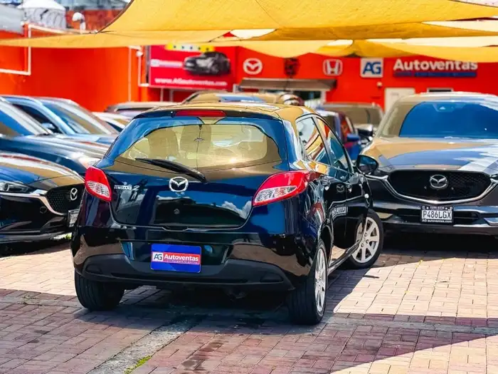2013 Mazda 2 MECÁNICO — 6
