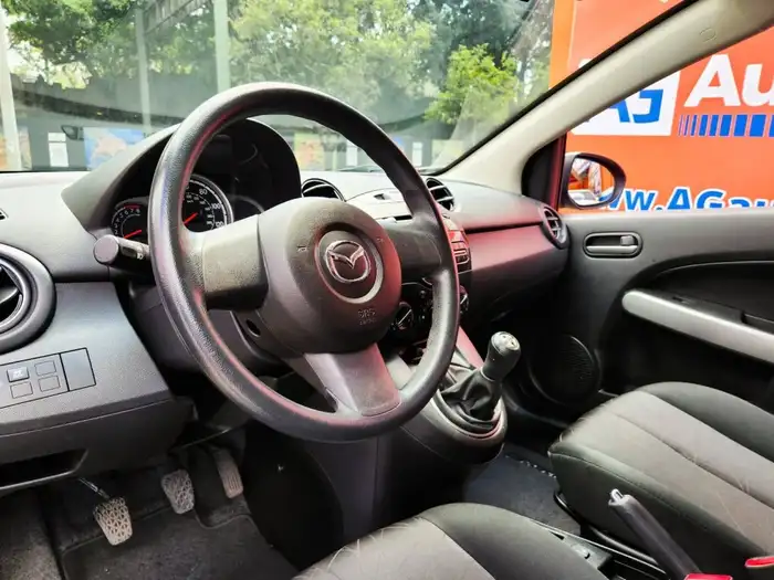 2014 Mazda 2 SPORT MECANICO — 7