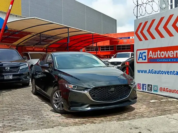 2021 Mazda 3 SKYACTIVE G — 3