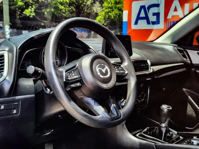 2018 Mazda 3 i SPORT MECÁNICO — 7