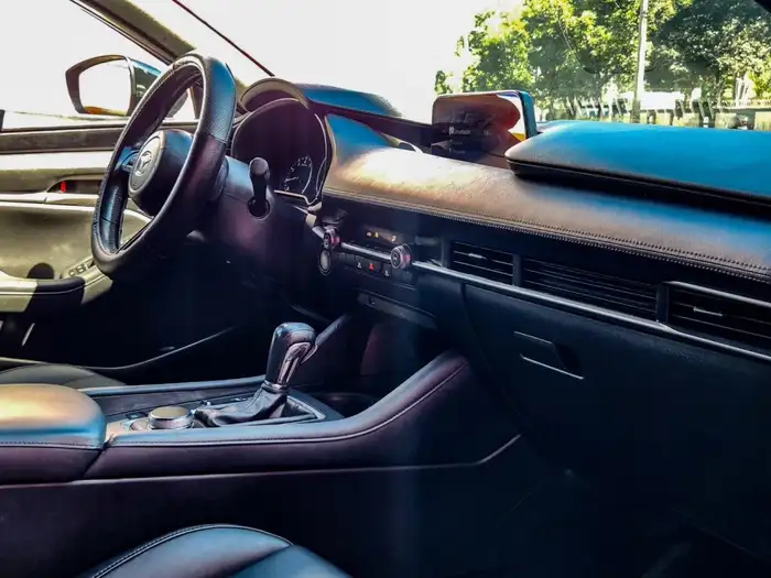 2020 Mazda 3 — 9