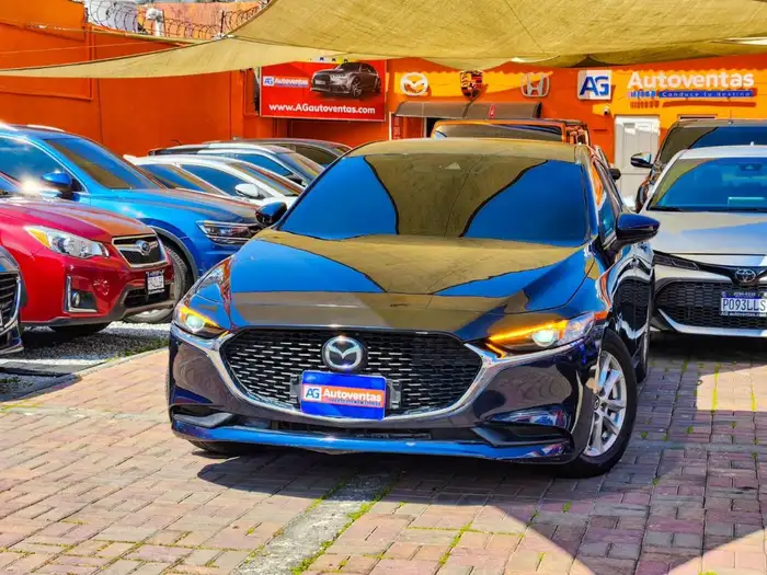 2021 Mazda 3 S SKYACTIVE G — 2