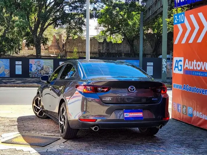 2020 Mazda 3 SELECT — 6