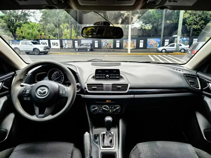 2014 Mazda 3 SPORT — 8