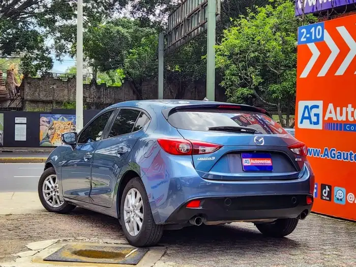2016 Mazda 3 TOURING — 6