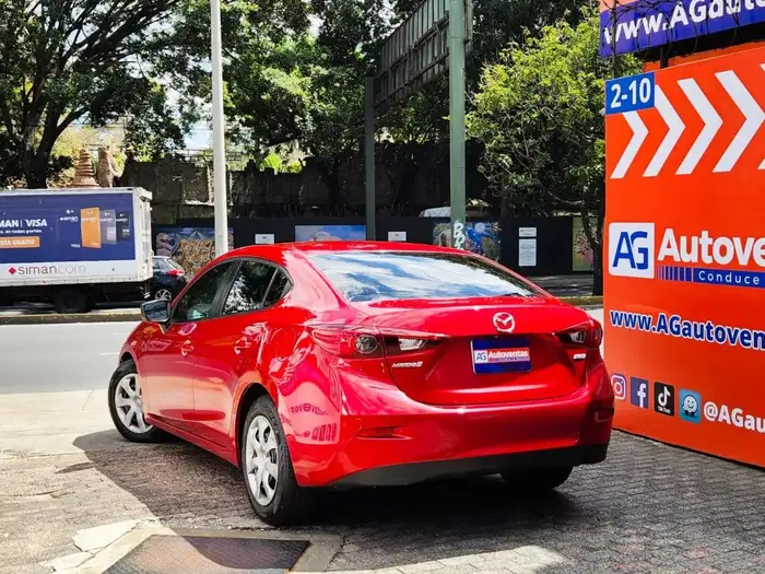 2016 Mazda 3i SPORT — 6