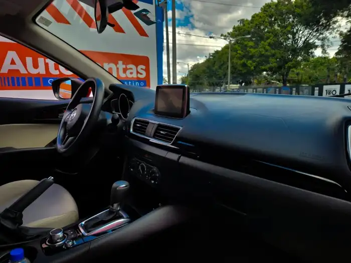 2016 Mazda 3i SPORT — 9