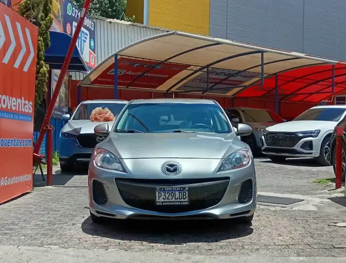 2012 Mazda 3i TOURING — 2