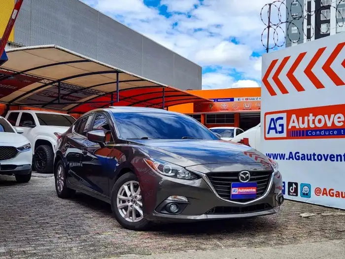 2016 Mazda 3i TOURING — 3