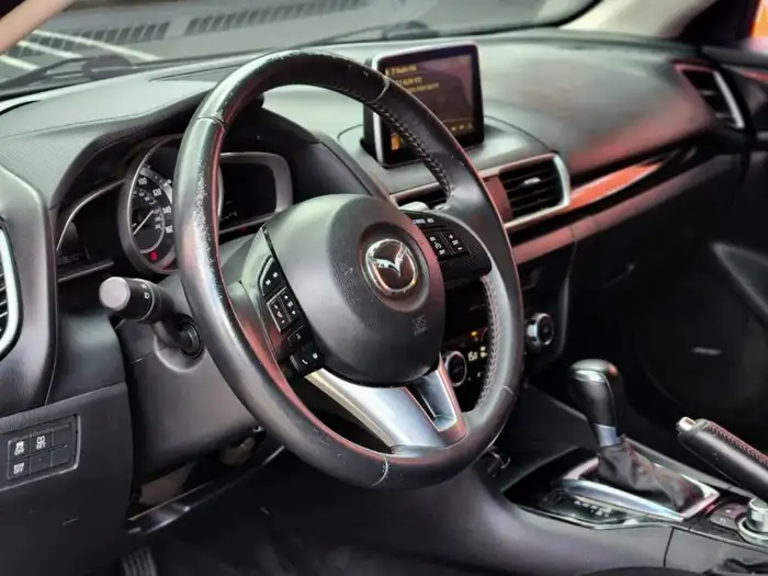 2016 Mazda 3i TOURING — 7