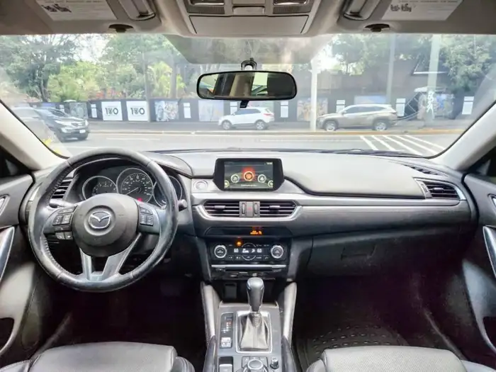 2016 Mazda 6 i TOURING — 8
