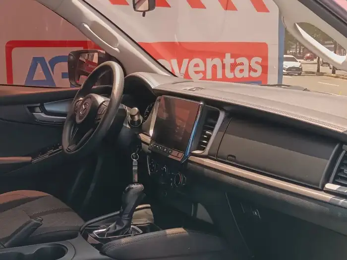 2023 Mazda BT-50 4X4 DE AGENCIA — 9