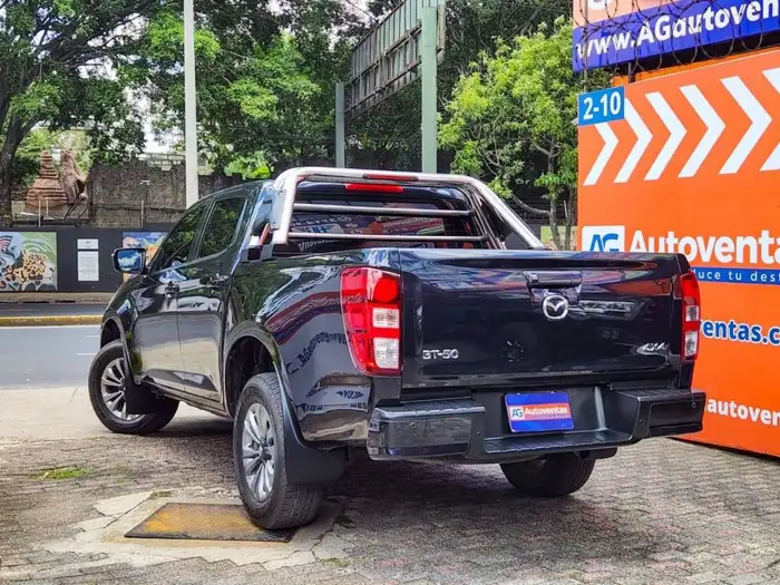 2024 Mazda BT-50 4X4 DE AGENCIA — 6