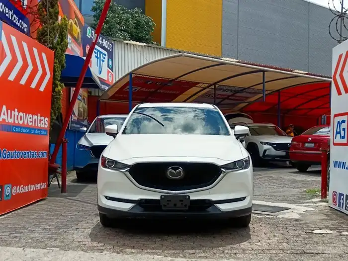 2018 Mazda CX5 TOURING AWD — 2