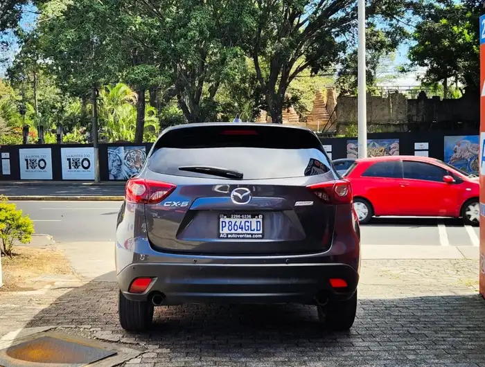 2017 Mazda CX-5 WAGON 4x2 DE AGENCIA — 5