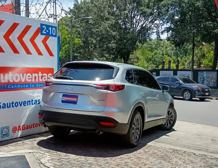 2023 Mazda CX-9 TOURING AWD — 4