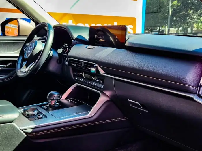2025 Mazda CX-90 PREFERRED HYBRID AWD — 9