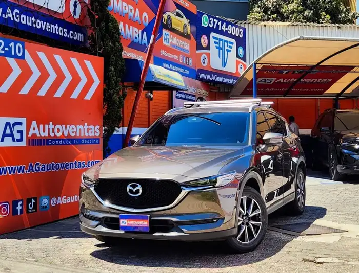 2022 Mazda CX5 DE AGENCIA — 1
