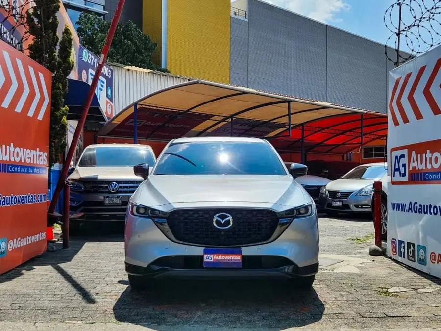2024 Mazda CX5 DE AGENCIA — 2
