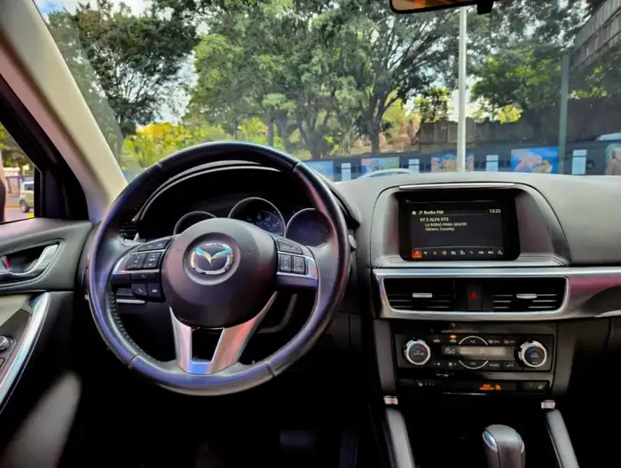2016 Mazda cx5 Grand Touring — 10