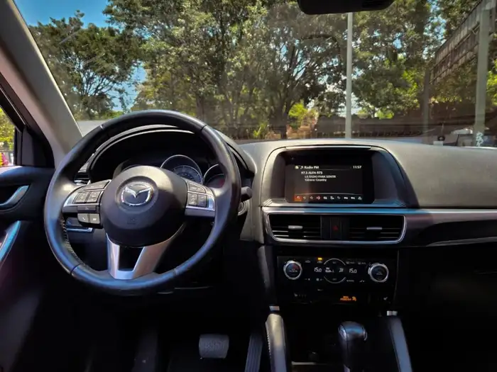 2016 Mazda cx5 Grand Touring — 10