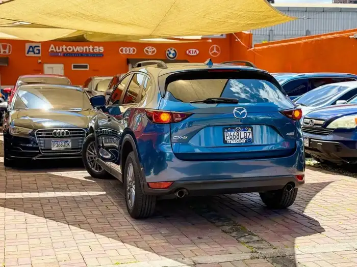 2018 Mazda CX5 SPORT — 4